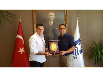 Bodrum Belediyesi'nin 'sahil Kentlerinde Çatı Üstü Kurulumlar' Projesine Ödül